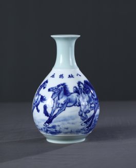 Xu Beihong Style Blue-White Yuhuchun Vase (29 cm) - Porcelain Art