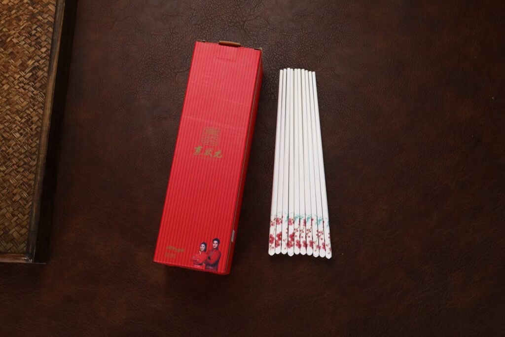 Green Bamboo & Red Plum Chopsticks - Heritage Porcelain Pattern, 10 Pairs (24 cm / 9.45 in)
